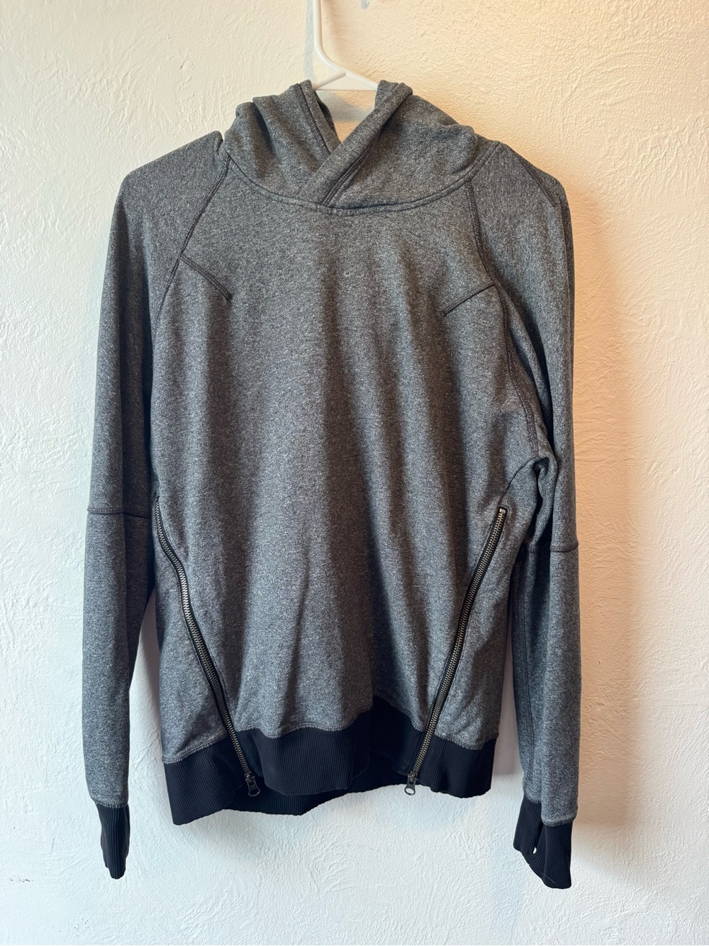 Lululemon Om & Roam Pullover Hoodie Women's Grey Black Zip Bottom Stretch